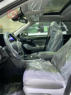 تۆیۆتا هایلاندەر